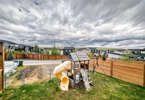 63 Precedence Link, Cochrane, AB 