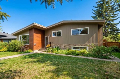 92 Chinook Drive Sw, Calgary, AB 