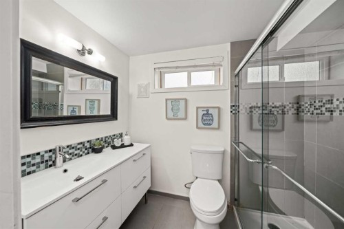 92 Chinook Drive Sw, Calgary, AB 