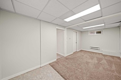 92 Chinook Drive Sw, Calgary, AB 