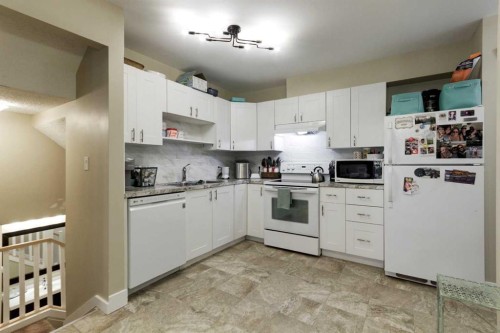 31 Deer Place Se, Calgary, AB 