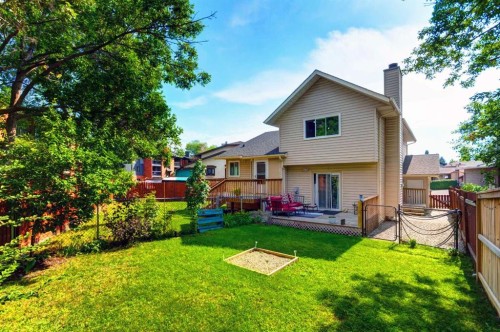 31 Deer Place Se, Calgary, AB 