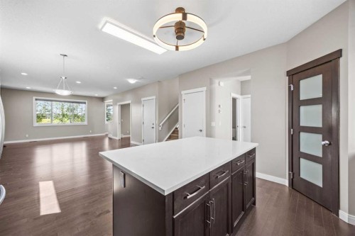 63 Redstone Gardens Ne, Calgary, AB 