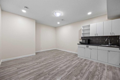 63 Redstone Gardens Ne, Calgary, AB 