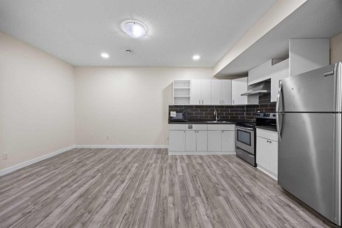63 Redstone Gardens Ne, Calgary, AB 