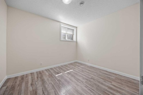 63 Redstone Gardens Ne, Calgary, AB 