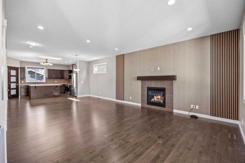 63 Redstone Gardens Ne, Calgary, AB 