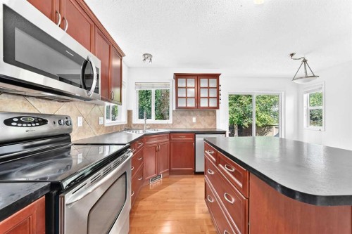 294 Cougar Plateau Way Sw, Calgary, AB 