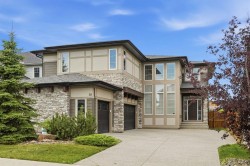10 Legacy Woods Crescent SE Calgary, AB T2X 2G5