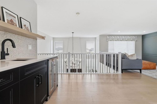 10 Legacy Woods Crescent Se, Calgary, AB 