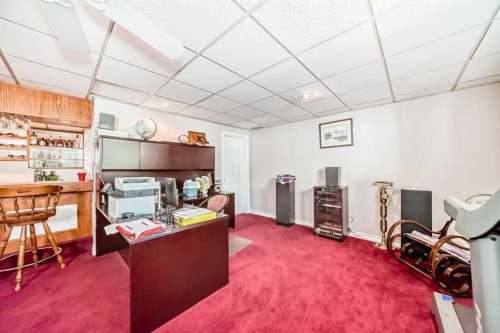 8 Signature Point Sw, Calgary, AB 
