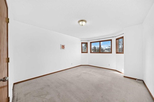 117 Evergreen Place Sw, Calgary, AB 
