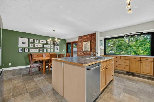 88 Midridge Close Se, Calgary, AB 
