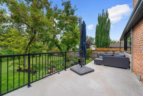88 Midridge Close Se, Calgary, AB 