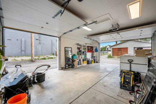 410 11 Avenue Ne, Calgary, AB 