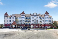 137-60 Royal Oak Plaza NW Calgary, AB T3G 0A7