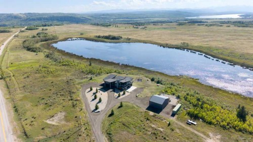 263259 Forestry Trunk Road, Rural Rocky View County, AB 