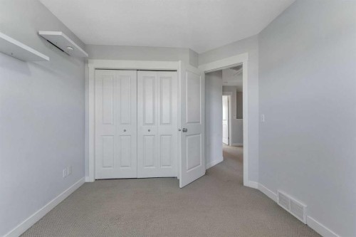 304 Rainbow Falls Drive, Chestermere, AB 
