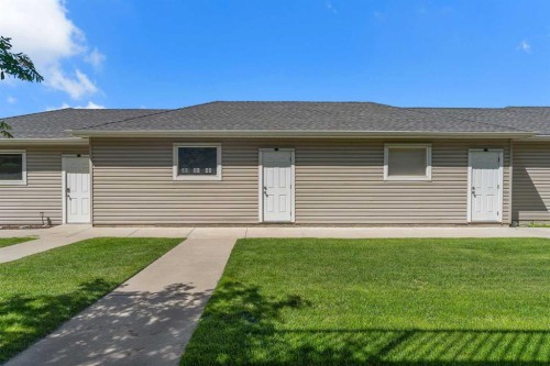 304 Rainbow Falls Drive, Chestermere, AB 