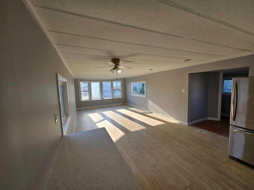 71-1101 84 Ne, Calgary, AB 