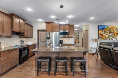 140 Aspenmere Close, Chestermere, AB 