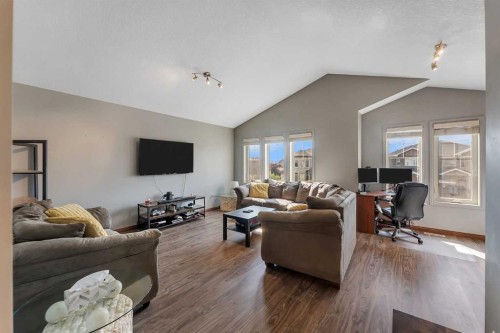 140 Aspenmere Close, Chestermere, AB 