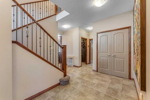 140 Aspenmere Close, Chestermere, AB 
