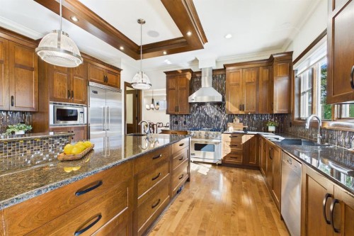130 Aspen Ridge Place Sw, Calgary, AB 