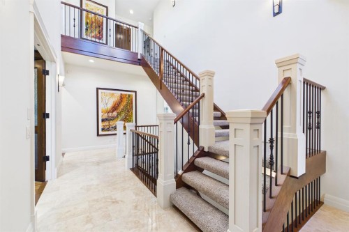 130 Aspen Ridge Place Sw, Calgary, AB 