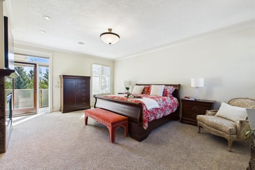 130 Aspen Ridge Place Sw, Calgary, AB 