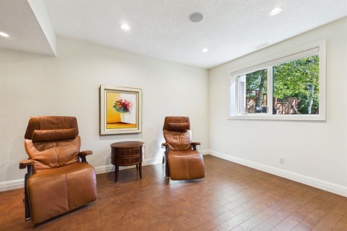 130 Aspen Ridge Place Sw, Calgary, AB 