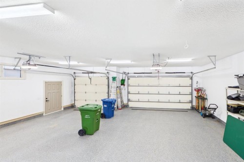 130 Aspen Ridge Place Sw, Calgary, AB 