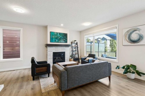 119 Cranbrook Green Se, Calgary, AB 