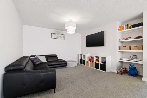 119 Cranbrook Green Se, Calgary, AB 