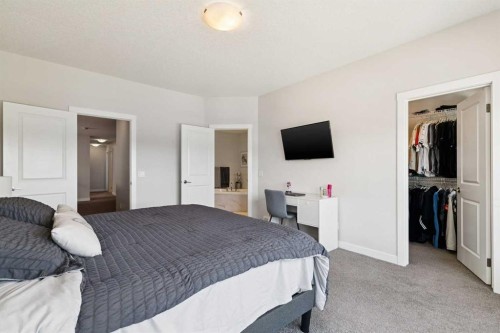 119 Cranbrook Green Se, Calgary, AB 