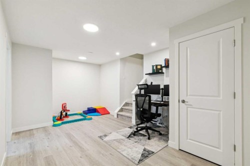 119 Cranbrook Green Se, Calgary, AB 