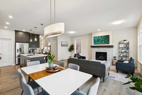 119 Cranbrook Green Se, Calgary, AB 