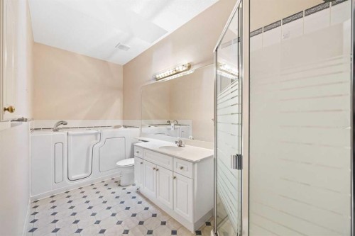 63 Scimitar Heath Nw, Calgary, AB 