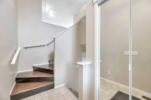 677 Evermeadow Road Sw, Calgary, AB 