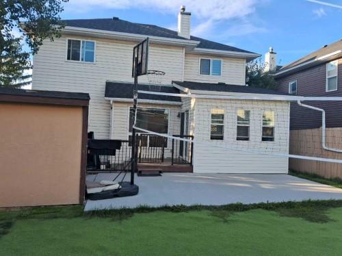 798 Coral Springs Boulevard Ne, Calgary, AB 