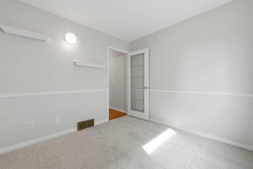 872 Sierra Morena Court Sw, Calgary, AB 