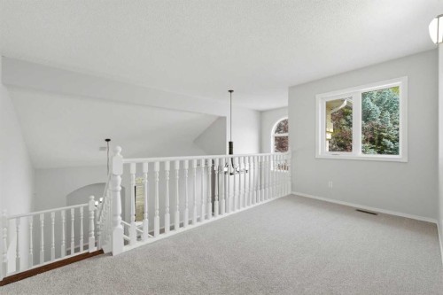 872 Sierra Morena Court Sw, Calgary, AB 