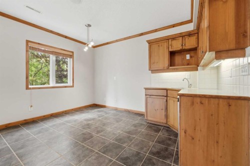 872 Sierra Morena Court Sw, Calgary, AB 