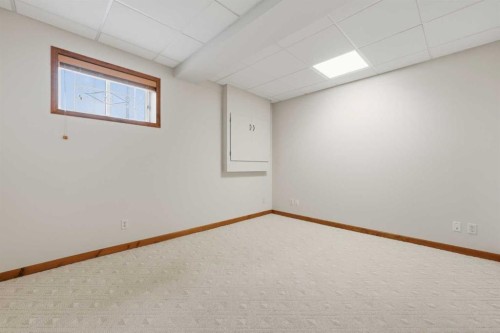 872 Sierra Morena Court Sw, Calgary, AB 
