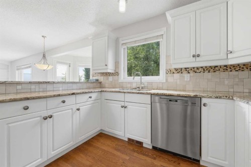 872 Sierra Morena Court Sw, Calgary, AB 