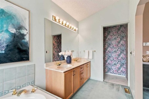 2820 Signal Hill Drive Sw, Calgary, AB 