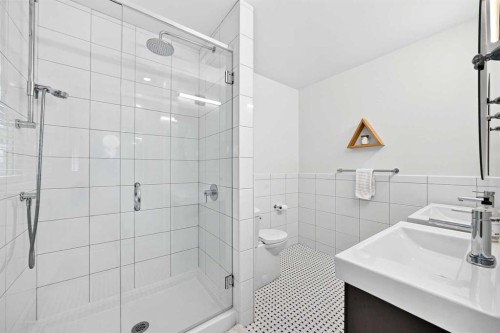 47 Woodlark Drive Sw, Calgary, AB 