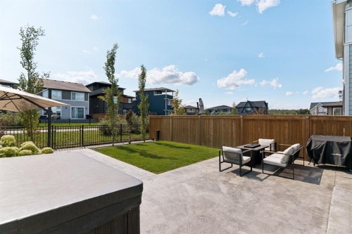 1129 Cranbrook Gardens Se, Calgary, AB - Outdoor