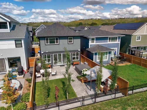 1129 Cranbrook Gardens Se, Calgary, AB - Outdoor