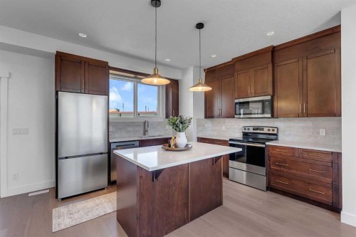 475 34 Avenue Ne, Calgary, AB 